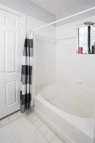 2412 Venetian Way Boynton Beach FL 33426