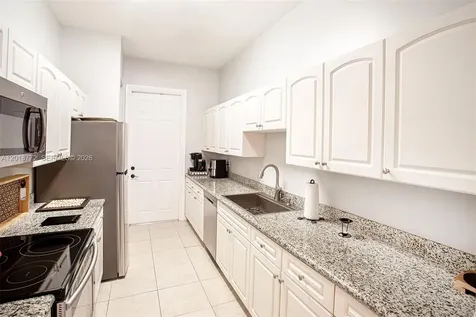 2412 Venetian Way Boynton Beach FL 33426