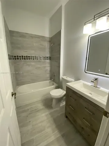 4404 E Whitewater Avenue Weston FL 33332