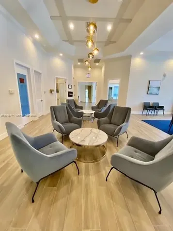 4404 E Whitewater Avenue Weston FL 33332