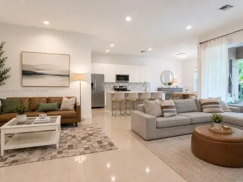 4404 E Whitewater Avenue Weston FL 33332