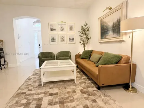 4404 E Whitewater Avenue Weston FL 33332