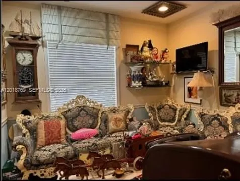 3457 NE 2nd Street Homestead FL 33033