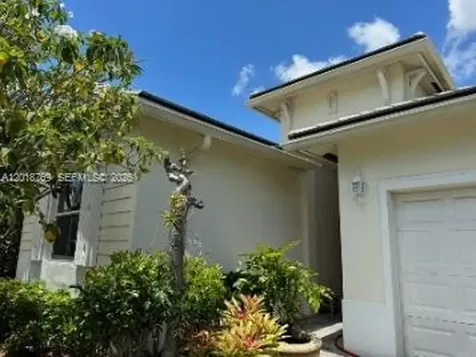 3457 NE 2nd Street Homestead FL 33033