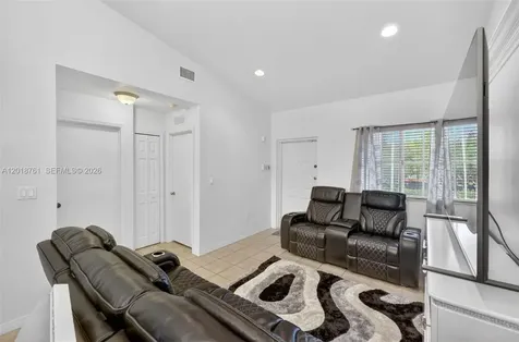 2600 SE 12th Place Homestead FL 33035