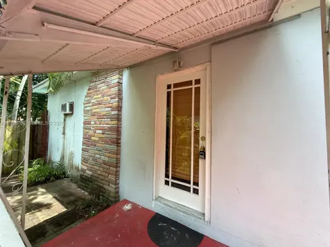 8335 NE 3rd Avenue Miami FL 33138
