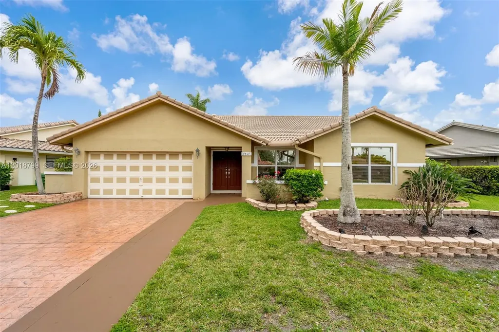 7817 Sunflower Drive Margate FL 33063