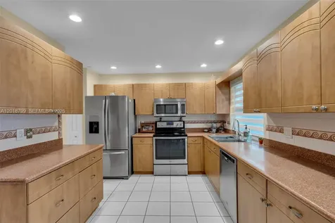7817 Sunflower Drive Margate FL 33063