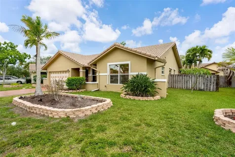 7817 Sunflower Drive Margate FL 33063