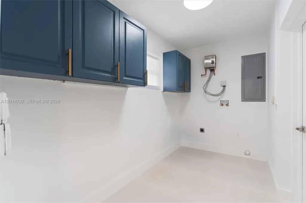 4211 NE 27th Avenue Lighthouse Point FL 33064