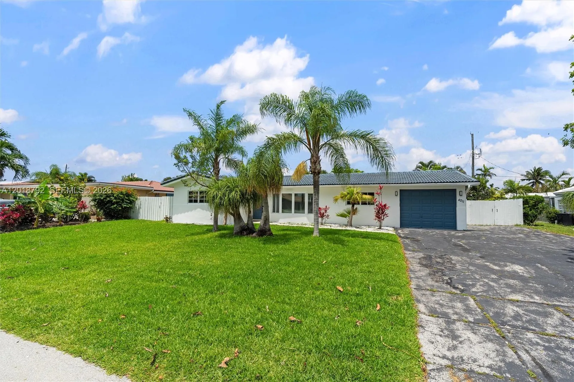 4211 NE 27th Avenue Lighthouse Point FL 33064