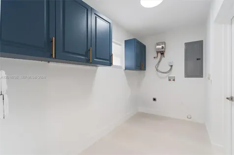4211 NE 27th Avenue Lighthouse Point FL 33064