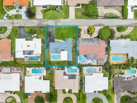 4211 NE 27th Avenue Lighthouse Point FL 33064