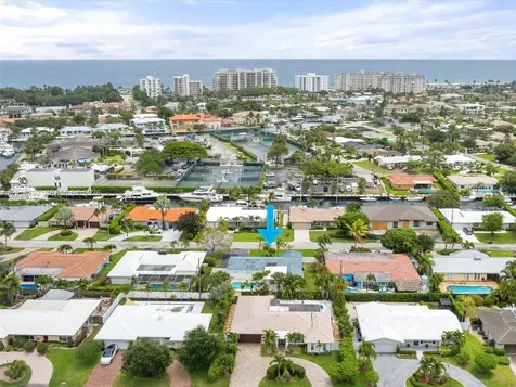 4211 NE 27th Avenue Lighthouse Point FL 33064