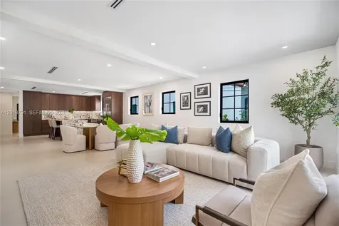 1037 Sevilla Avenue Coral Gables FL 33134