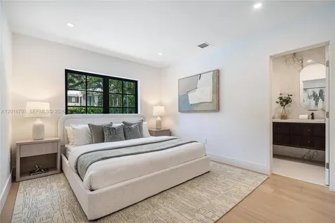 1037 Sevilla Avenue Coral Gables FL 33134