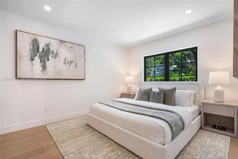 1037 Sevilla Avenue Coral Gables FL 33134