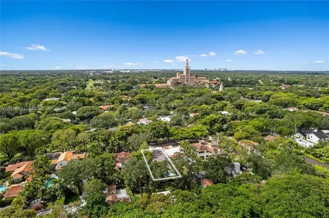 1037 Sevilla Avenue Coral Gables FL 33134