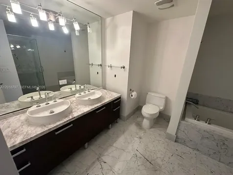 244 Biscayne Boulevard Miami FL 33132
