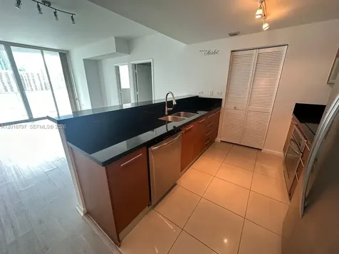 244 Biscayne Boulevard Miami FL 33132