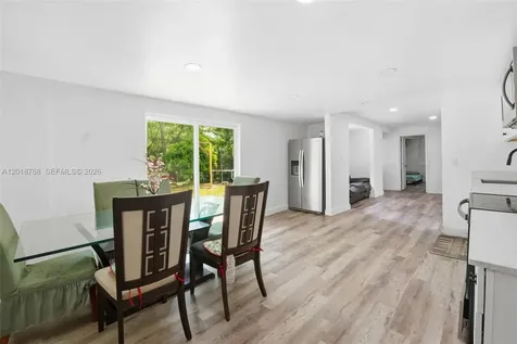 4621 SW 31st Drive West Park FL 33023