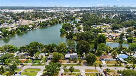 4621 SW 31st Drive West Park FL 33023