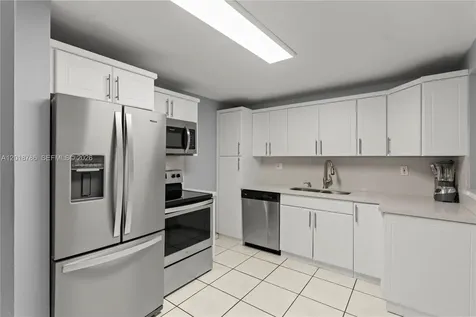 18151 NE 31st Court Aventura FL 33160