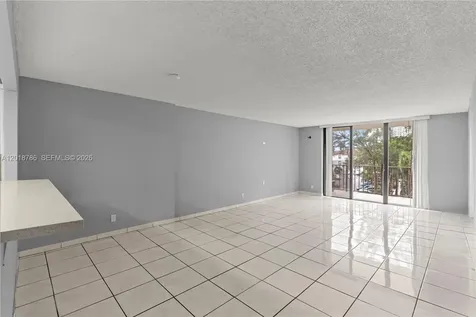 18151 NE 31st Court Aventura FL 33160