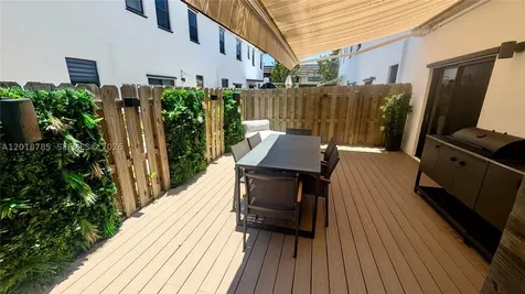 20865 NE 7th Court Miami FL 33179