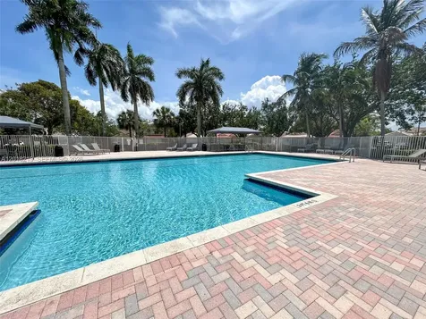 2042 Madeira Drive Weston FL 33327
