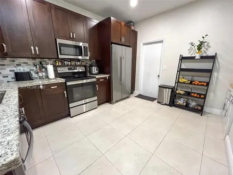 2042 Madeira Drive Weston FL 33327