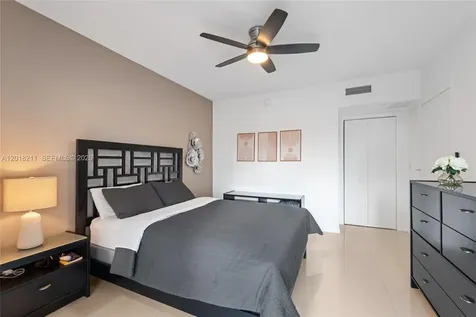 465 Brickell Avenue Miami FL 33131