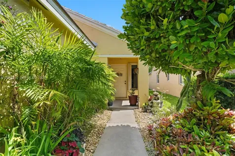 4334 Mahogany Ridge Drive Weston FL 33331