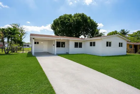 1530 NW 47th Avenue Lauderhill FL 33313