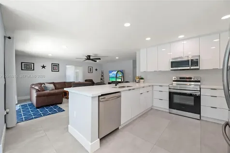 13910 Monticello Street Davie FL 33325