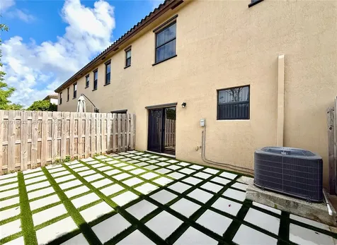 5408 SW 14th Court North Lauderdale FL 33068
