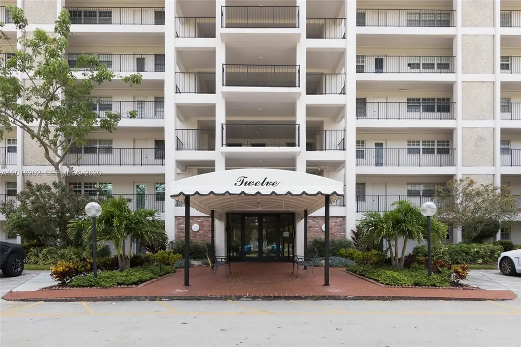 3250 N Palm Aire Drive Pompano Beach FL 33069