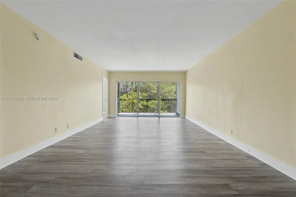 3250 N Palm Aire Drive Pompano Beach FL 33069