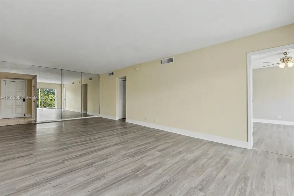 3250 N Palm Aire Drive Pompano Beach FL 33069
