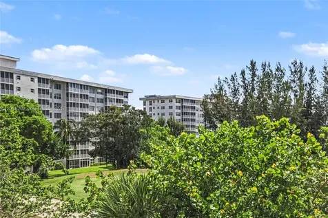 3250 N Palm Aire Drive Pompano Beach FL 33069