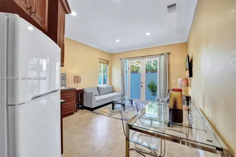 18093 NW 87th Place Hialeah FL 33018