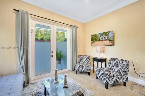 18093 NW 87th Place Hialeah FL 33018