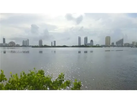 Aventura FL 33160