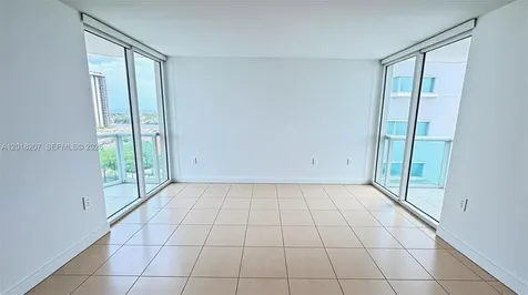 19400 Turnberry Way Aventura FL 33180