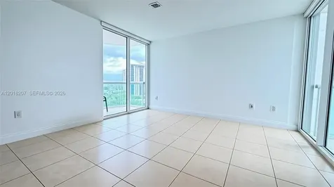 19400 Turnberry Way Aventura FL 33180