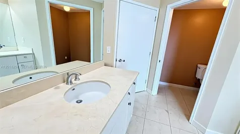 19400 Turnberry Way Aventura FL 33180