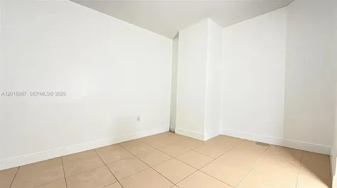 19400 Turnberry Way Aventura FL 33180