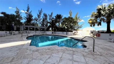 19400 Turnberry Way Aventura FL 33180