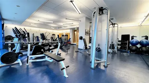 19400 Turnberry Way Aventura FL 33180
