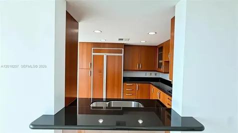 19400 Turnberry Way Aventura FL 33180